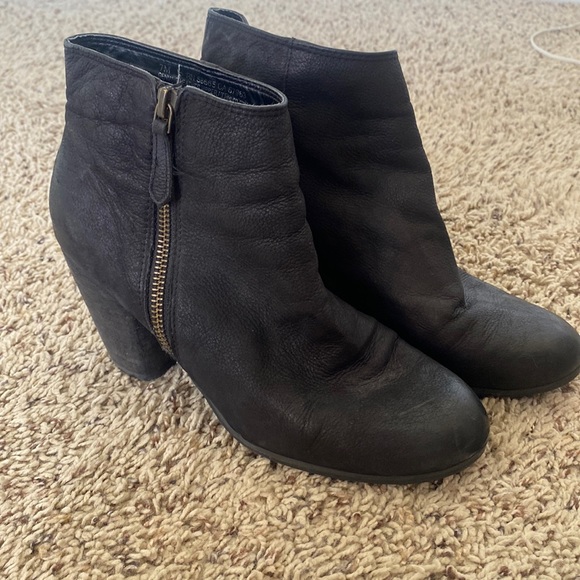 bp Trolley ankle bootie - Picture 2 of 8